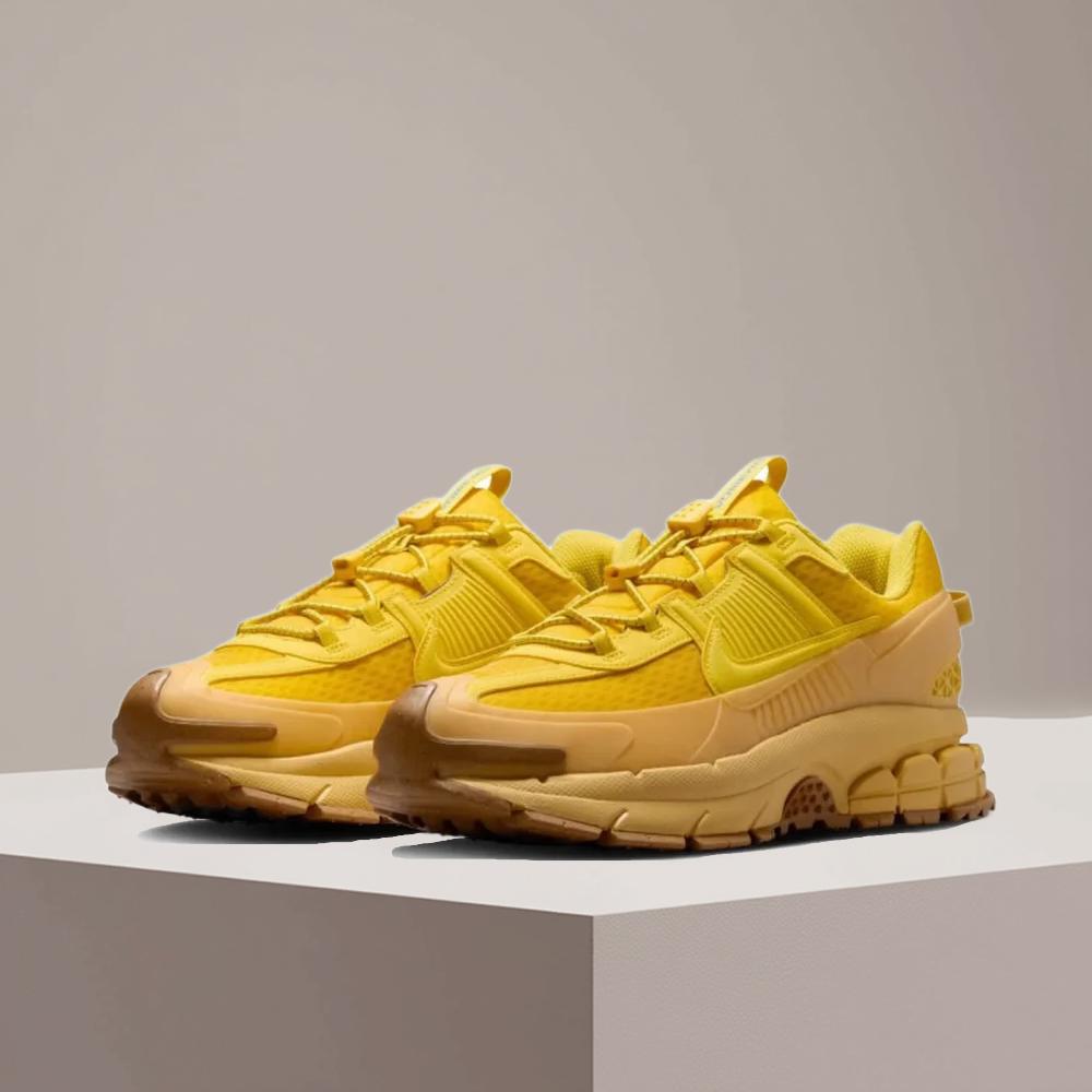 Men'S Shoes In Nike - Nike ZOOM VOMERO ROAM Lightning Series
