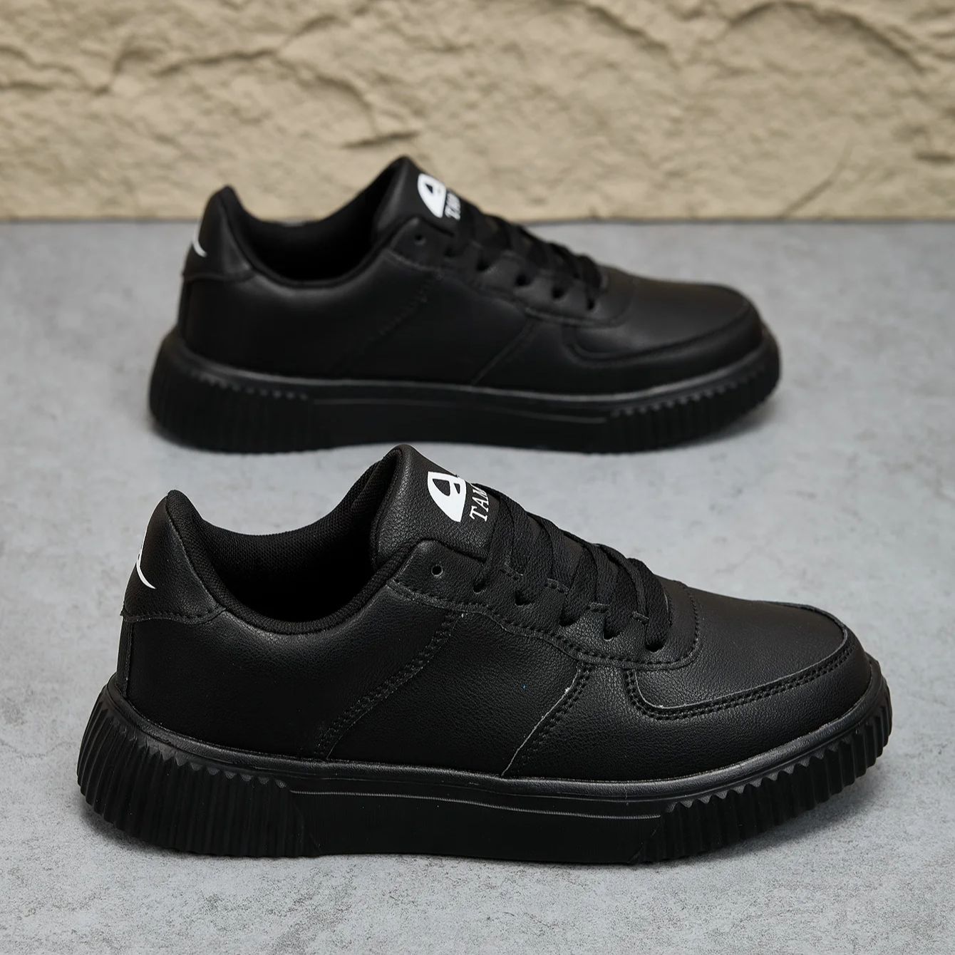 Hommes chaussures en cuir en p - Men'S Shoes Black And White avis et prix